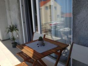 Comfortable apartment in Cavtat with balcony